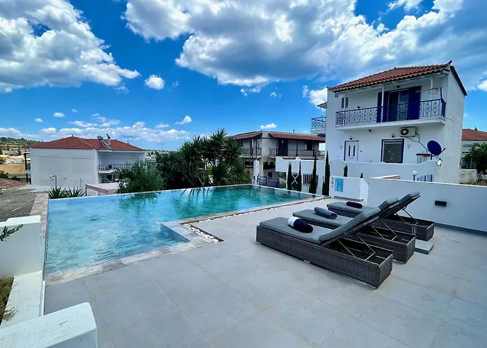 Portoheli Villa Downtown, Pool & Port View