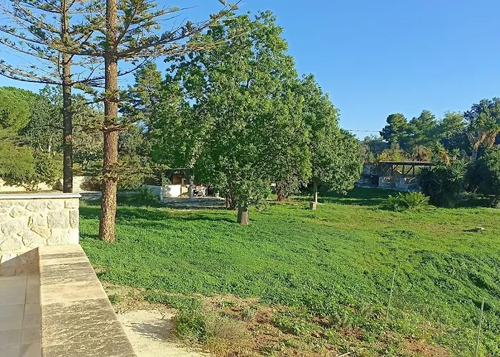 Villa La Fontaine - Private Estate 4,000M2